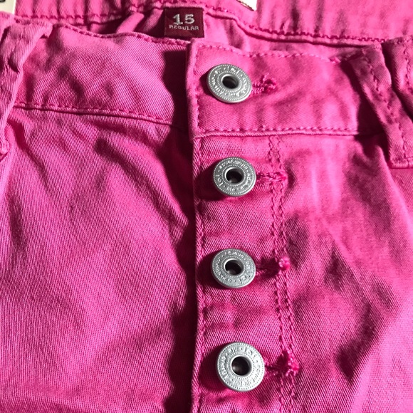 NWT l.e.i. Highrise Shorts - Picture 3 of 5